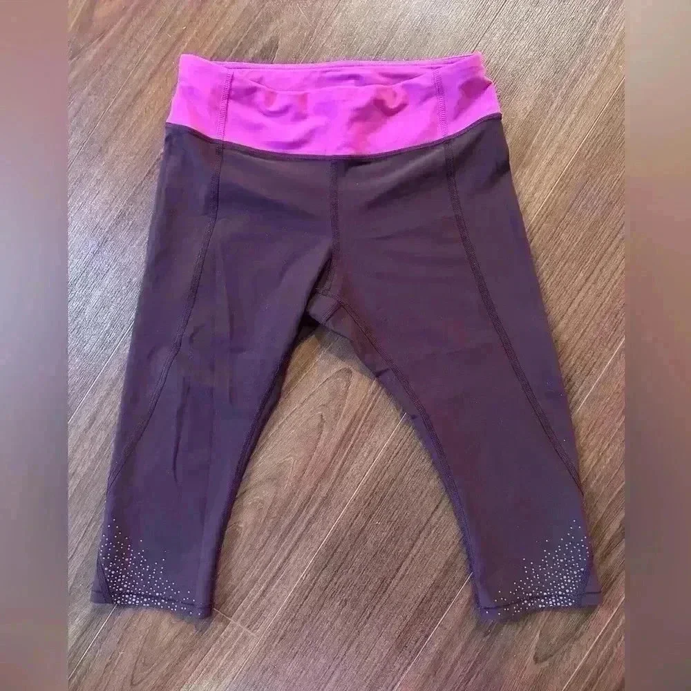 Lululemon Tight Stuff Crop Leggings Bordeaux Drama Raspberry Size 8